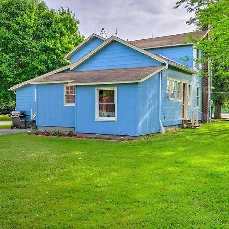 Charming Stanley Home With Yard, 7 Mi To Seneca Lake Дженива Экстерьер фото